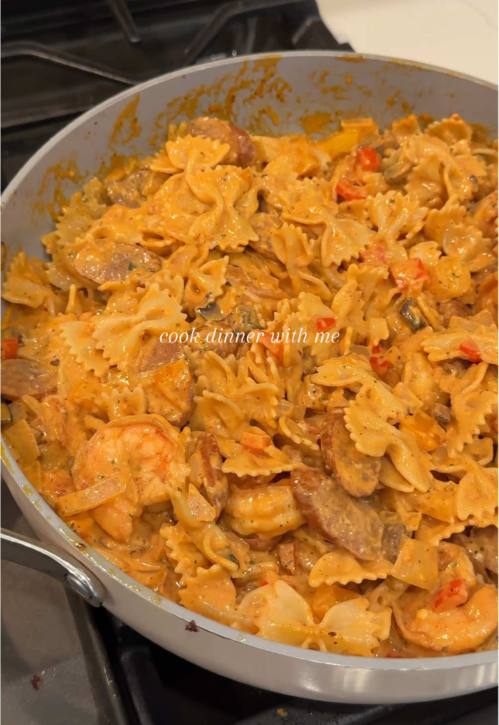 I think about this pasta at least once a day 🤤 #cookwithme #cajunpasta #pastarecipe #pastalover 