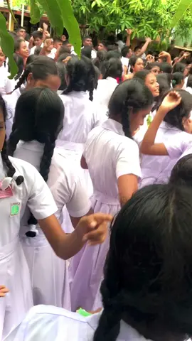ඒ කාලෙ 😫❤️‍🩹#fypシ゚ #fyppppppppppppppppppppppp #100k #frendshipforever #viralvideo #CapCut #trending 