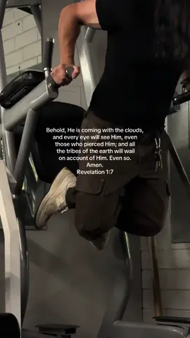 When Christ returns, no one will miss it. Every eye will see Him. The question is — will you be ready?❤️‍🔥 #christiantiktok #christian #gym #GymTok #gymmotivation 