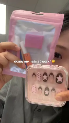 doing my nails at work 🫢🤫 | TY @niceday.nails 🫶🏻🫶🏻🫶🏻🫶🏻