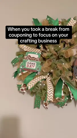 Y’all I literally haven’t couponed in 2 weeks or more… I’ve been focusing on my crafting business 🫶🏼 However I appreciate all the love and support from everyone I’ll be back with deals next week 🥰🥰 #couponbreak #fallwreath #wreathtutorial #seasonaldecor #diydecor 