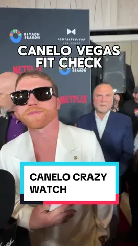 @canelo with the light flex at @Fontainebleau Las Vegas 