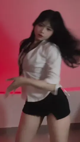 #fyp #viral #miniskirtaoa #dance #kpop 