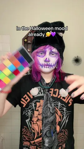 #halloween #halloweenmood #halloweenfacepaint 
