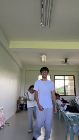 Multo nyo: Past nyo Multo nila: Unfinished Transition @reighlily @MR.PICKLESS 
