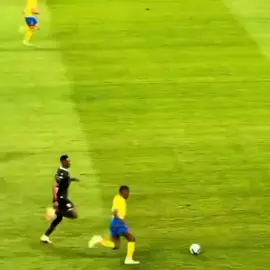 ياريت الزمان يعود#كرستيانو#نيمار🇧🇷 #ميسي🇦🇷 #كره_القدم_قصه_عشق_لاينتهي🤩 #طشونيييييييييي🔫😂🥺🐸💞 