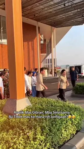Aku suka bangett kalo Mas Gibran ada agenda sama Bu Titiek, tolong banyakin sama Bu Titiek Masss🙏🏻🙏🏻😜😜 #wapresgibran #gibranrakabuming #selviananda #titieksoeharto #batam 