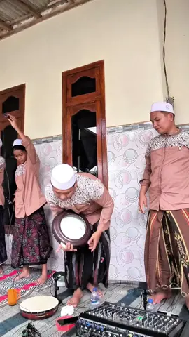 Ful sholawat Marhaban ya nurol aini || versi Hadroh Madura  #almaduri #hadrahmadura #majelissabilulmuttaqin #variasimadura #fy 