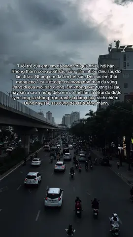 Một đời rực rỡ thì tốt, bình thường cũng chẳng sao, đừng chèn ép bản thân quá, cũng chỉ là 1 đời thôi mà