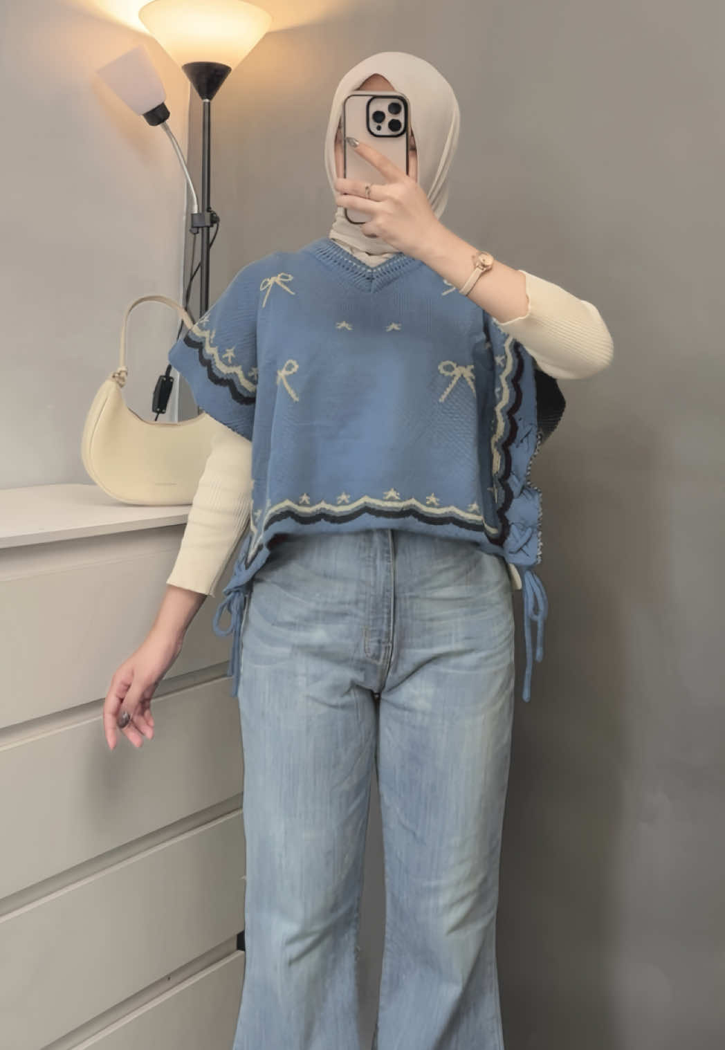 #vest #vestrajut #rompi #outfitideas #outfitinspiration 