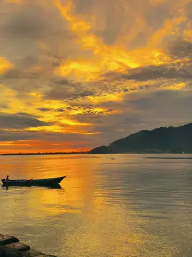 #lagutimur #storytimur #sunset #sunsetvibes #soundtimur 