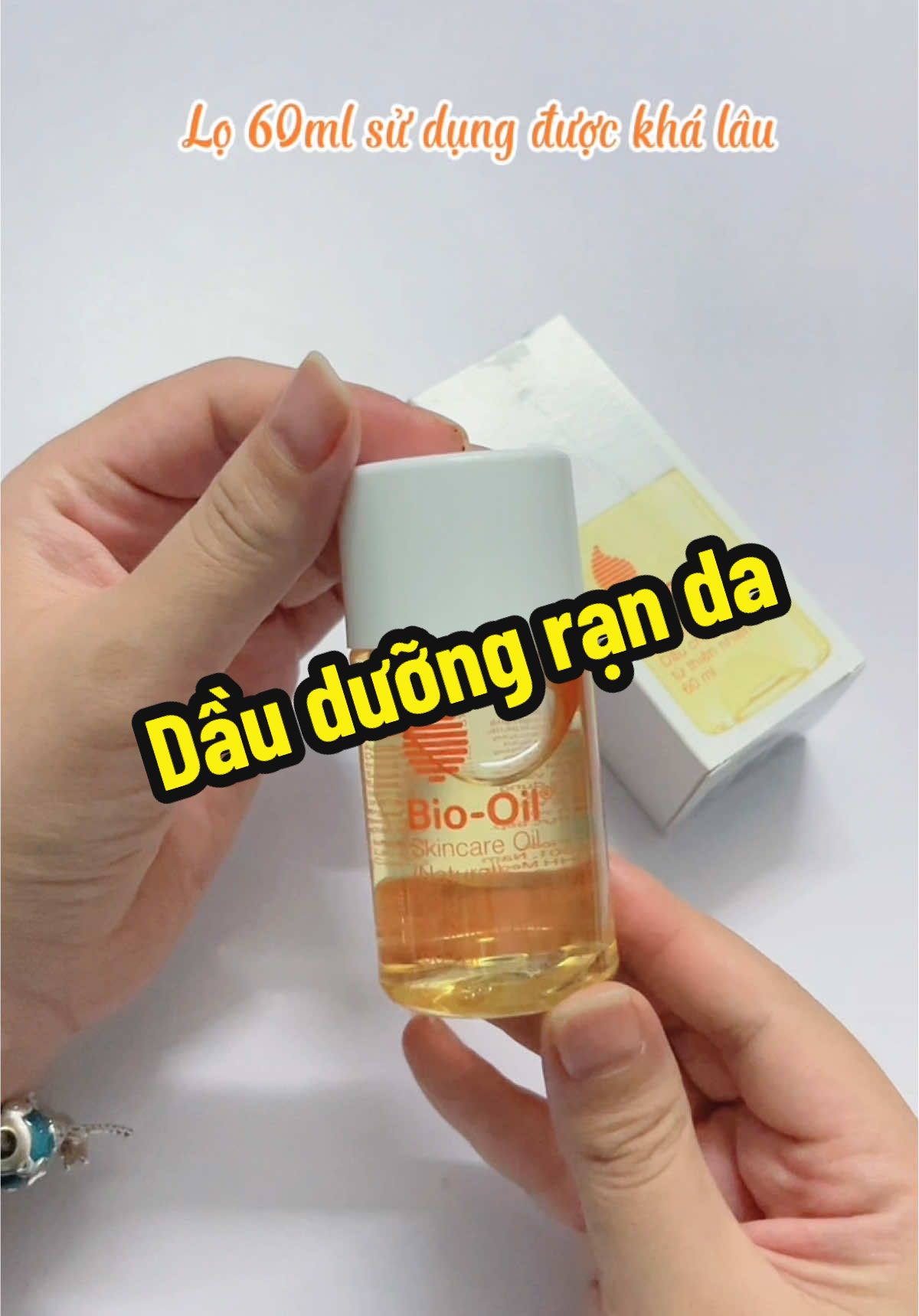 Các mom nên sử dụng thêm dầu dưỡng để ngăn ngừa và cải thiện rạn da nha #mebau #bauxinh #randa #biooil #mochikids  @Mochi Kids 🎀  @Mochi Kids 🎀  @Mochi Kids 🎀 