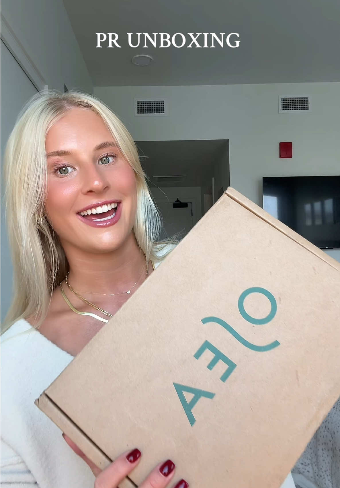 BEST DAY EVER @OSEA Malibu THANK YOU 🌊🩵🍋 use code EMERSON10 for $$ off!!  #haul #prunboxing #unboxing #osea #oseapartner 