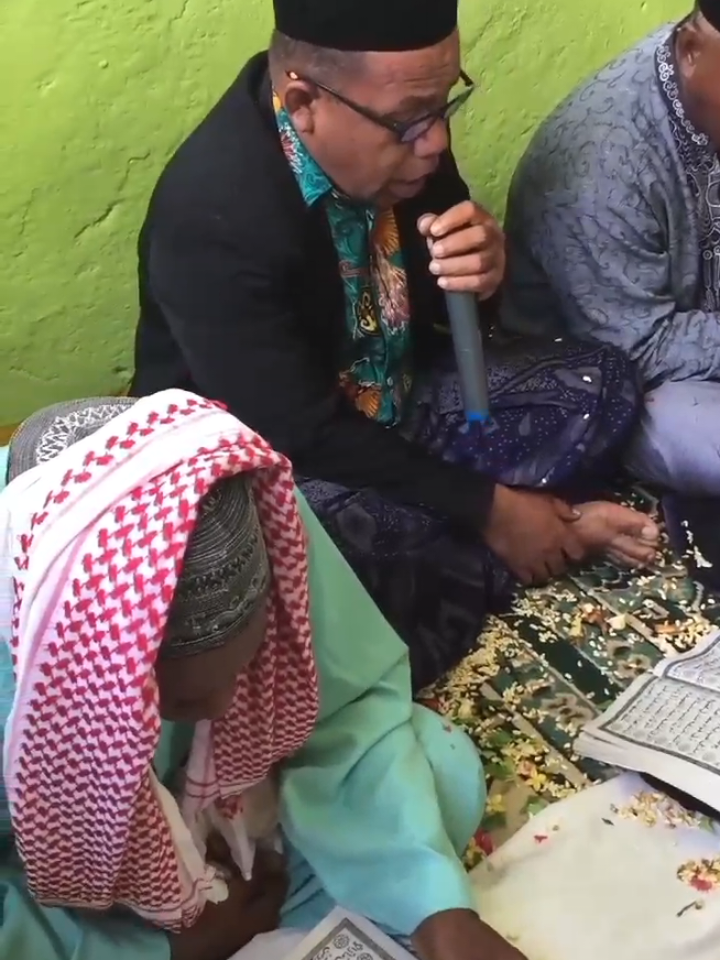 Masya Allah 😭😭😭🥰momen maulid nabi muslim Papua kampung arar🥰 #fypシ #fyp #papuabaratdayakabsorong #masukbrandatiktok #papuabaratdayakotasorong 