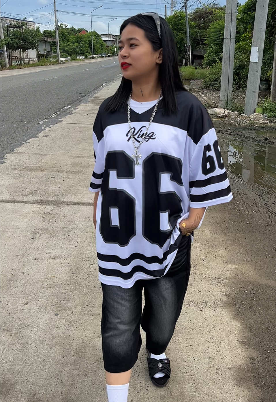 ganda ng jorts #jorts #streetwear #gangsteroutfit #chicana #ninangtriz 