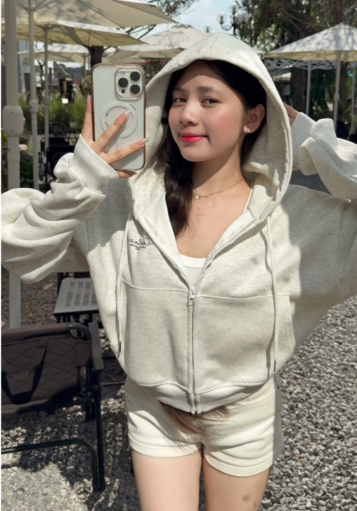 Hoodie zip xinh xỉu