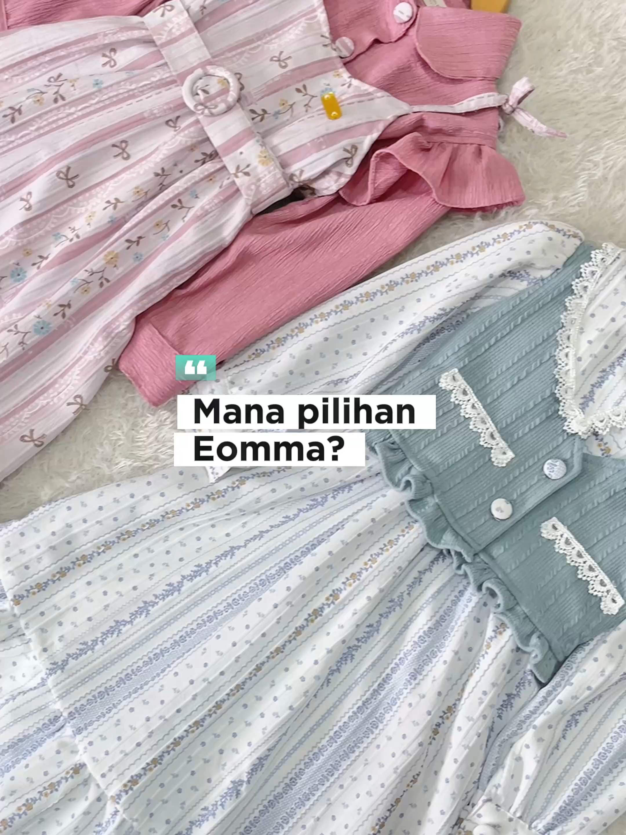 Marves Baby ngeluarin gamis cantik lagi loh, Eomma🥰 Salah satunya ada gamis Noeul dan gamis Jihyun. Diantara dua gamis ini mana yang jadi pilihan Eomma? Komen dbawah dan temukan siapa yang punya pilihan sama✨ #marvesbaby #brandlokal #outfitanak #PromoGuncang99 #GajianSale #no1bajuanakkoreanstyle #koreanstyle #bajuanak #marvesbabymodelhunt #newlaunching #gamisanak #dressanak