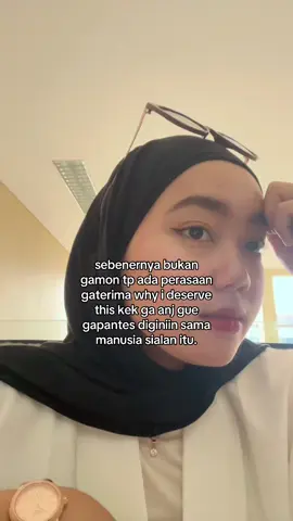saking pengecutnya ga mampu dia minta maaf depan muka gue langsung.