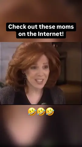 These moms are cool. They’re surfing the net! Join these cool moms if you don’t wanna be left behind and learn to surf the web MOM STYLE!  . . . . . #web #internet #internetmarketing #90s #1990s        