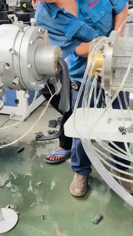 START-UP:Watching a PE Pipe Production Line Testing Run #PEPipe#PlasticExtrusion#Manufacturing#FactoryLife