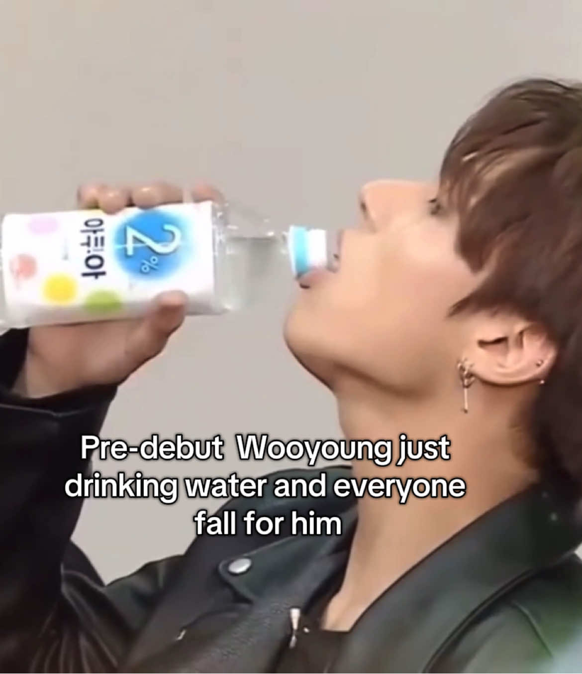 i have a weird obsession with wooyoung drinking water#wooyoung #ateez #jungwooyoung #ateez_official_ #foryou 
