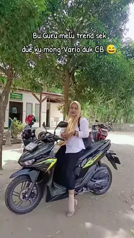 EGO WONG TUWO#kediripride #foryoupage #kedirilagi #kediri24jam #kediri #fypシ゚ #fyppppppppppppppppppppppp #bismillahfyp #gurutiktok #gurumuda #guruindonesia #guru #trending #fypage #fyp #4u #trend #vario125 #egowongtuo 