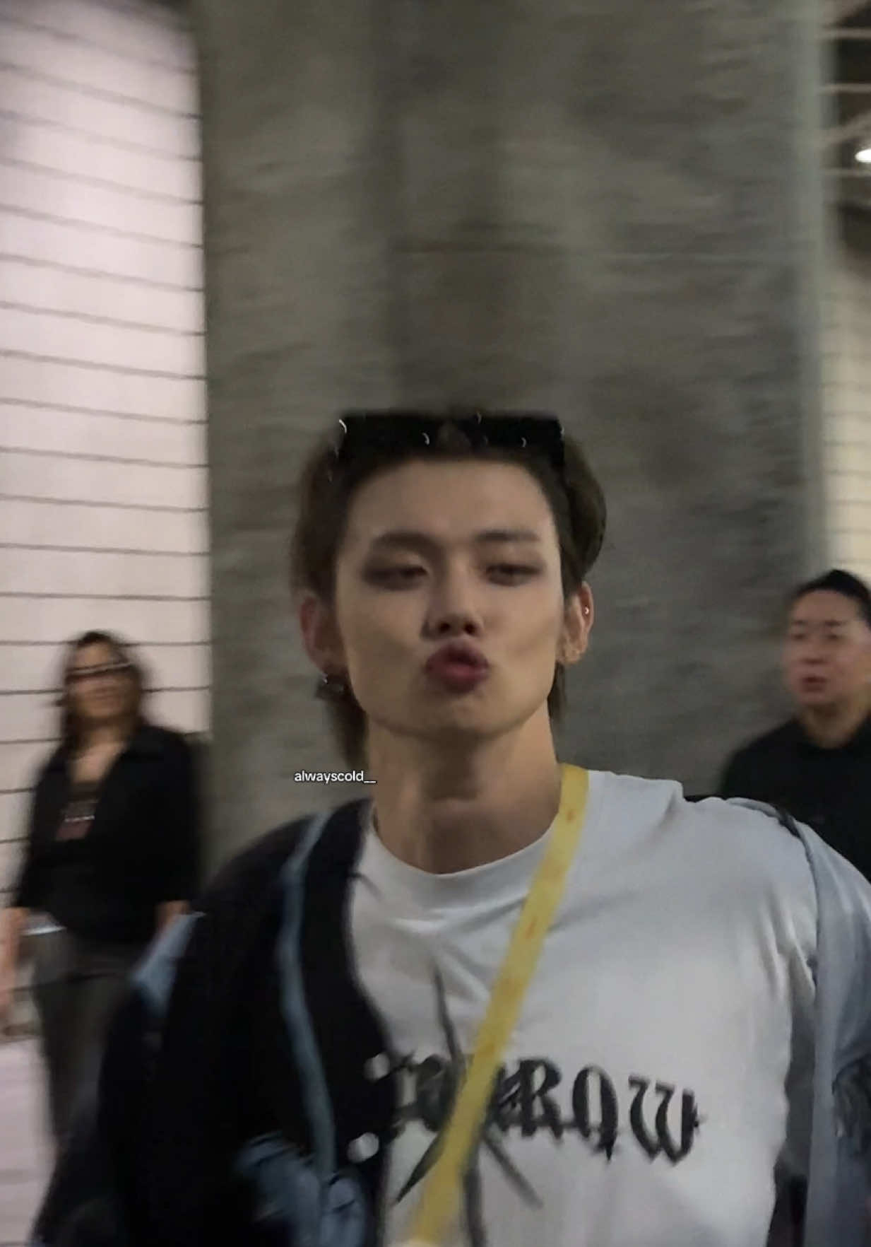Yeonjun send off🦊👋 #yeonjun #txtconcert #tomorrow_x_together #txtsendoff #tomorrowxtogether 