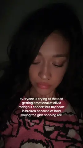 they’re BABIES 😭💔 #oliviarodrigo #prettyisntpretty #viral 