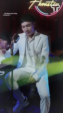 Ký ức đẹp của những đôi tình nhân . #phamtruong #xuhuongtiktok #nhachaymoingay #detmonguyenuong #PhạmTrưởng 