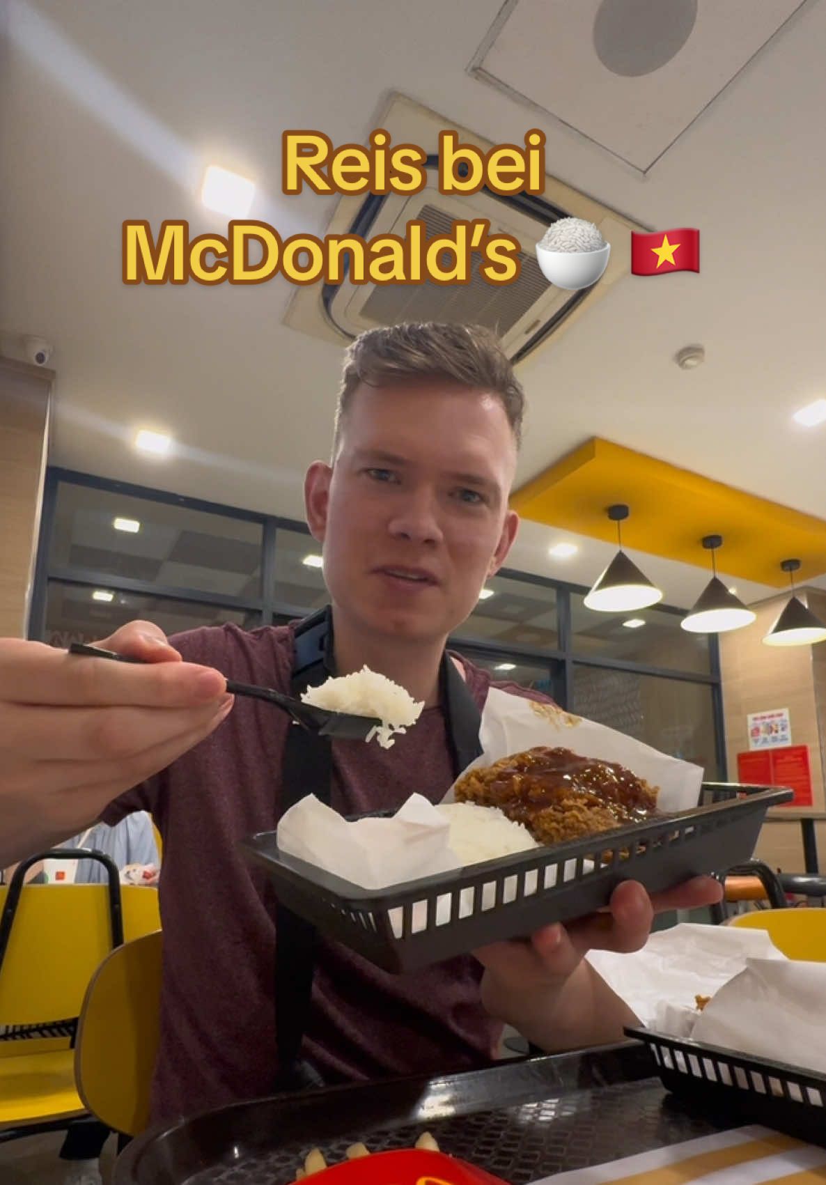 McDonald’s in Vietnam ist so günstig 😍🇻🇳 #vietnam #foodreview #mukbangvideo 