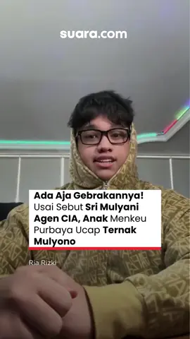 Anak Menteri Keuangan baru Purbaya Yudhi Sadewa, Yudo Sadewa, memicu kontroversi usai unggahannya di media sosial jadi sorotan publik. Dalam unggahan berbagai akun media sosial, Yudo menulis bahwa ayahnya berhasil melengserkan “agen CIA” yang menyamar jadi menteri, yang ditafsirkan merujuk pada Sri Mulyani. Pernyataan itu langsung viral dan menuai tanda tanya dari warganet terkait keberanian Yudo melontarkan tuduhan tersebut. Namun, ia kemudian mengklarifikasi bahwa unggahannya tidak benar dan hanya sebatas bercanda dengan teman-temannya. “Bu Sri Mulyani bukan agen CIA, itu cuma jokes. Ada yang goreng jadi viral,” ujarnya. Ia juga mengatakan bahwa hal itu bukan ditunjuk untuk Sri Mulyani, melainkan untuk ternak Mulyono. Namun, sampai saat ini belum diketahui siapa yang ia katakan ternak Mulyono. #menkeu #menterikeuangan #purbayayudhisadewa #purbaya #yudosadewa #srimulyani #fyp #viral #trend #berita #news #infoterkini #mulyono