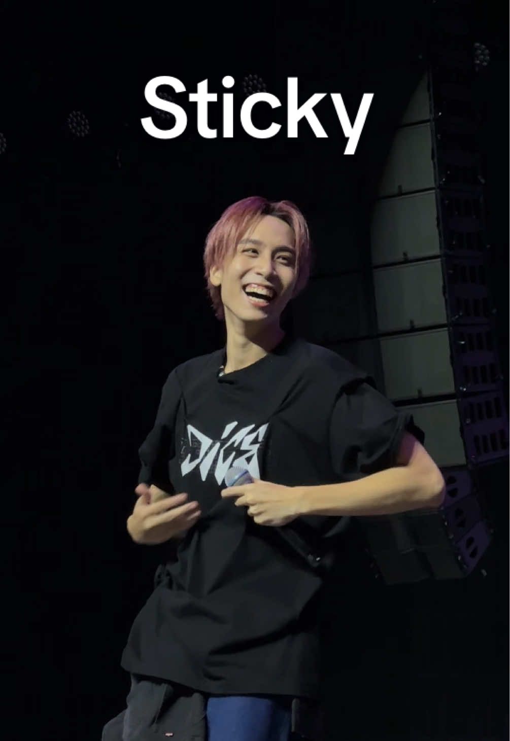 Sticky เวอร์ชั่น Mini greeting 5555555555 #JISANGakira @jisang.diceofficial #DICE_THEFIRSTCONCERT #DICE_THEMYSTICROLL #DICE_SONRAY 
