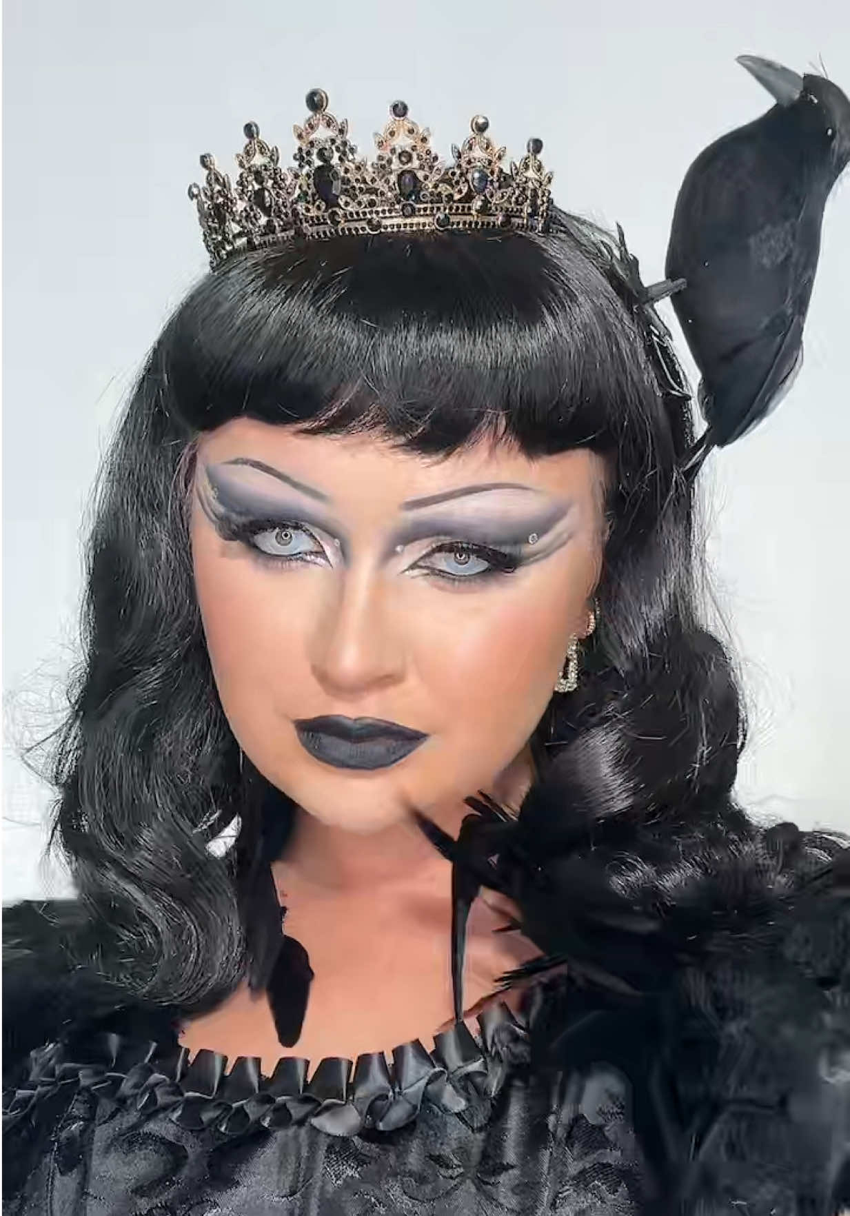 My inner goth 🖤🖤  #gothicstyle #halloweenlook #makeupinspo 
