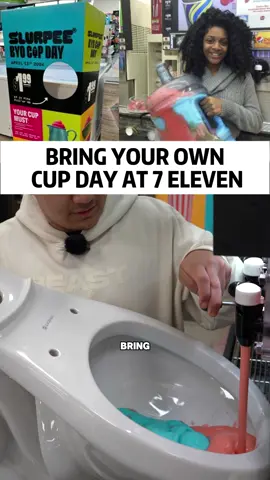 BRING YOUR OWN CUP DAY AT 7 ELEVEN#news #BreakingNews #fyp #foryou 