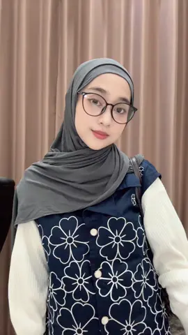 sesekali #fyp #fypシ゚ #xzybca #velocity #capcut #velocityedit #ootdhijab 