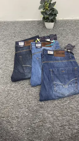 Pecinta celana jeans wajib punya celana ini‼️#celanajeans #celanapria #foryoupage #louismartineoriginal #celanajeanslouismartine 