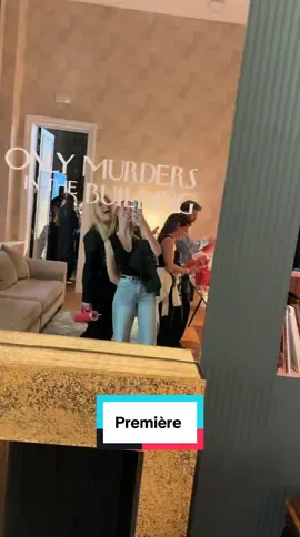 #uitgenodigd 🤩 voor de première van het nieuwe seizoen van #onlymurdersninthebuilding 😵🔪#disneyplus @Disney+ NL & BE 