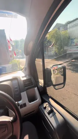Hiace @amandatransport  Ready Hiace Hiace Premio - 14 Seat  - ⁠Audio Berbasis Android Full          Karoke - USB Charger  - ⁠Palu Pemecah Kaca - ⁠P3K ( Obat-Obatan) WHATSAAPP - 081329314220 - ⁠085641564757 Sosial Media  - Tiktok        : amandatransport - ⁠instagram : amandatrans_smg #rentalhiace#sewamobilsemarang#amandatransportsemarang 
