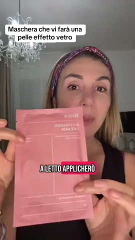Bellissima pelle dopo questa maschera #skincare #skincarekorea #tiktokmademebuyit #tiktokshopitalia #tiktokshop 