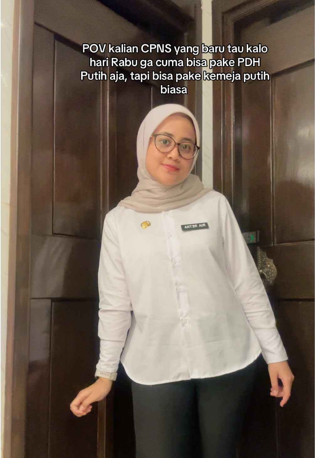 Baru tau pas lihat atasan/senior kok pake kemeja biasa ya, auto ikut-ikutan 😁 #pnsmuda #pnslife #pnscantik #cpns #fypageシ 
