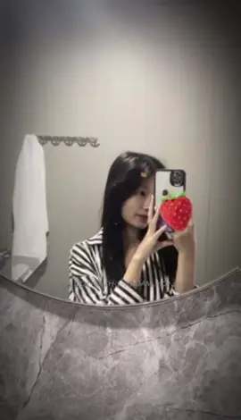 Khổng Thị Cẩm Tú -Lớp 9i xinh gái dthw hoà đồng#thcs_thi_tran_phuoc_an #xuhuongtiktok #xh #viral 