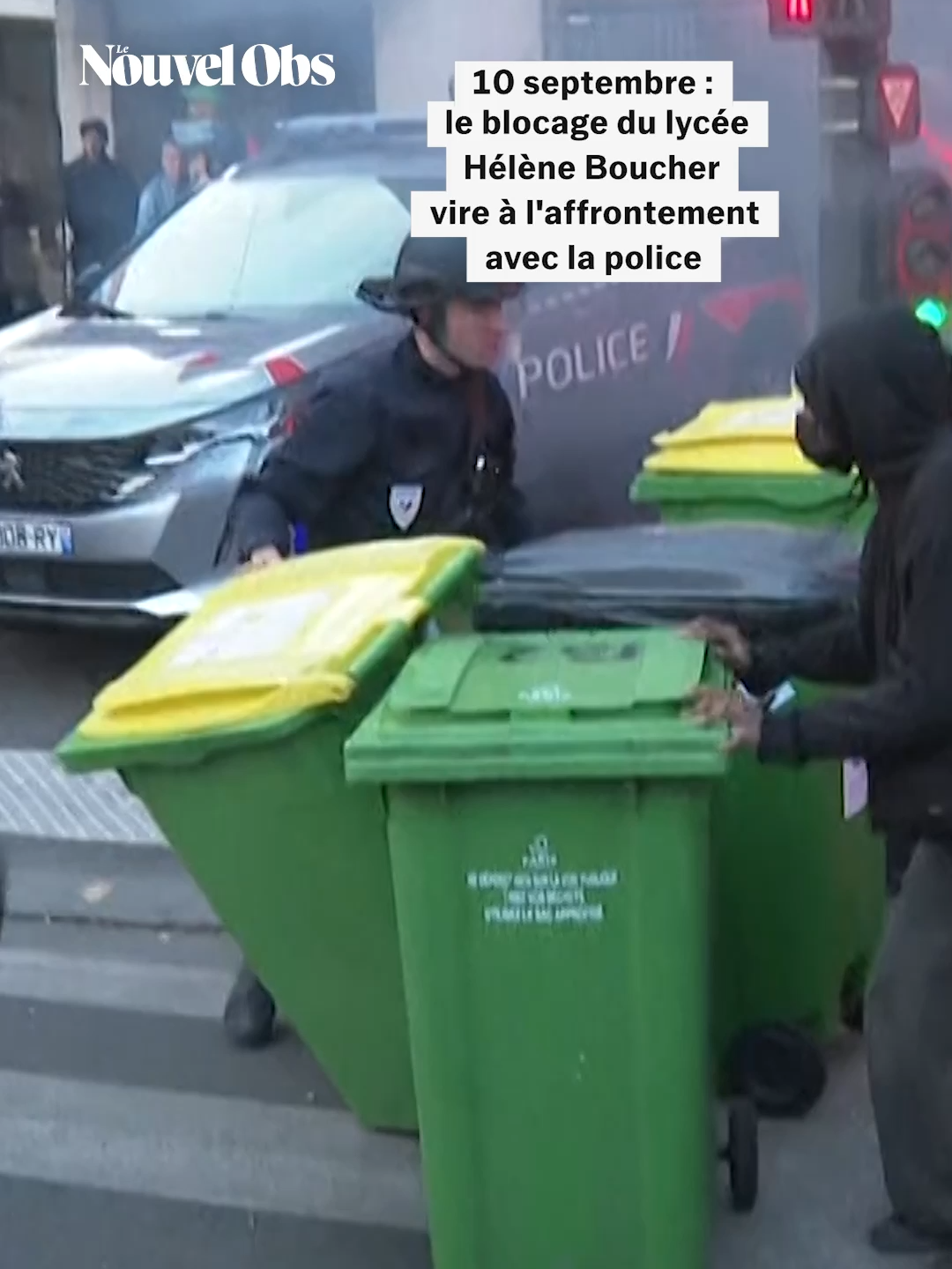 Devant le lycée Hélène-Boucher à Paris, qui a été bloqué tôt le matin, des affrontements entre manifestants et forces de l’ordre ont été observés autour de l'établissement, avec barricades, jets de projectiles, poubelles et vélos calcinés. Plusieurs blocages ou tentatives de blocages ont eu lieu mercredi matin devant des lycées parisiens à l’appel de « Bloquons tout », mobilisation citoyenne née sur les réseaux sociaux, et dans d’autres villes de France comme Rennes ou Montpellier. #10septembre #paris #heleneboucher #police #bloquonstout