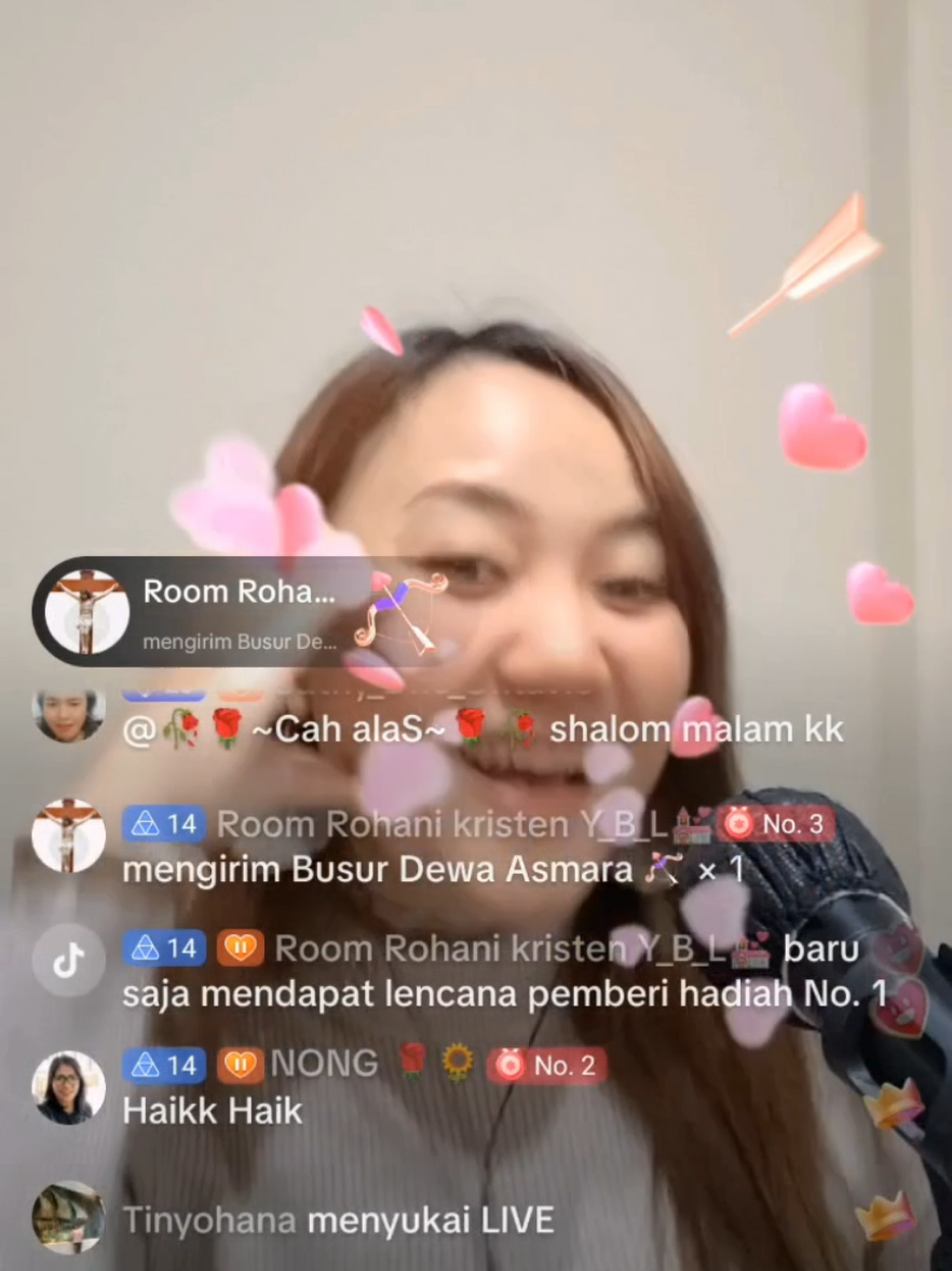 Trimakasih Tuhan Yesus 🤗  Trimakasih K @yubal19 Tuhan Yesus memberkati 🙏  #terimakasih #bersyukur #lia_natalia1612 #tiktoklive #worship 