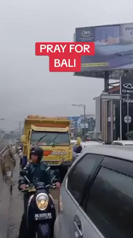 #prayforbali 