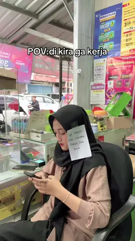 yeuu aslinya mah kerja ,keliatanya aja santai👀#fyp 