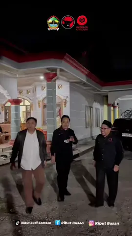 Kolaborasi adalah kerja sama antara dua pihak atau lebih (individu, organisasi, atau kelompok) yang dilakukan secara bersama-sama untuk mencapai tujuan bersama, berbagi informasi, sumber daya, atau ide. Sebab, Sebagai Kader Partai Tugas dan Kewajiban adalah Memperbanyak Kekuatan Kaum Marhaen. 🤟❤️🇮🇩❤️🤟 #pdiperjuangan  #bersamarakyat  #menangkanrakyat  #ributbudisantoso  #sedulurnjobonjero 