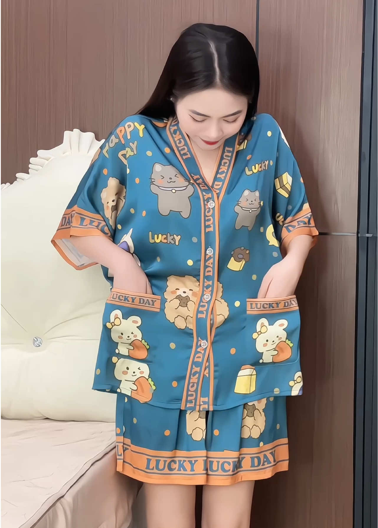 Đồ ngủ vừa thoải mái vừa xinh thì cứ là múc bang cho em vài con về mắc các chị ạ 