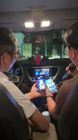 Mic hamax test trên xe hơi có cổng aux 
