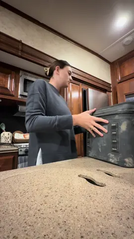 Spend the morning with me! @YETI #foryou #bluecollarwife #morningroutine #lunch #lunchideas 