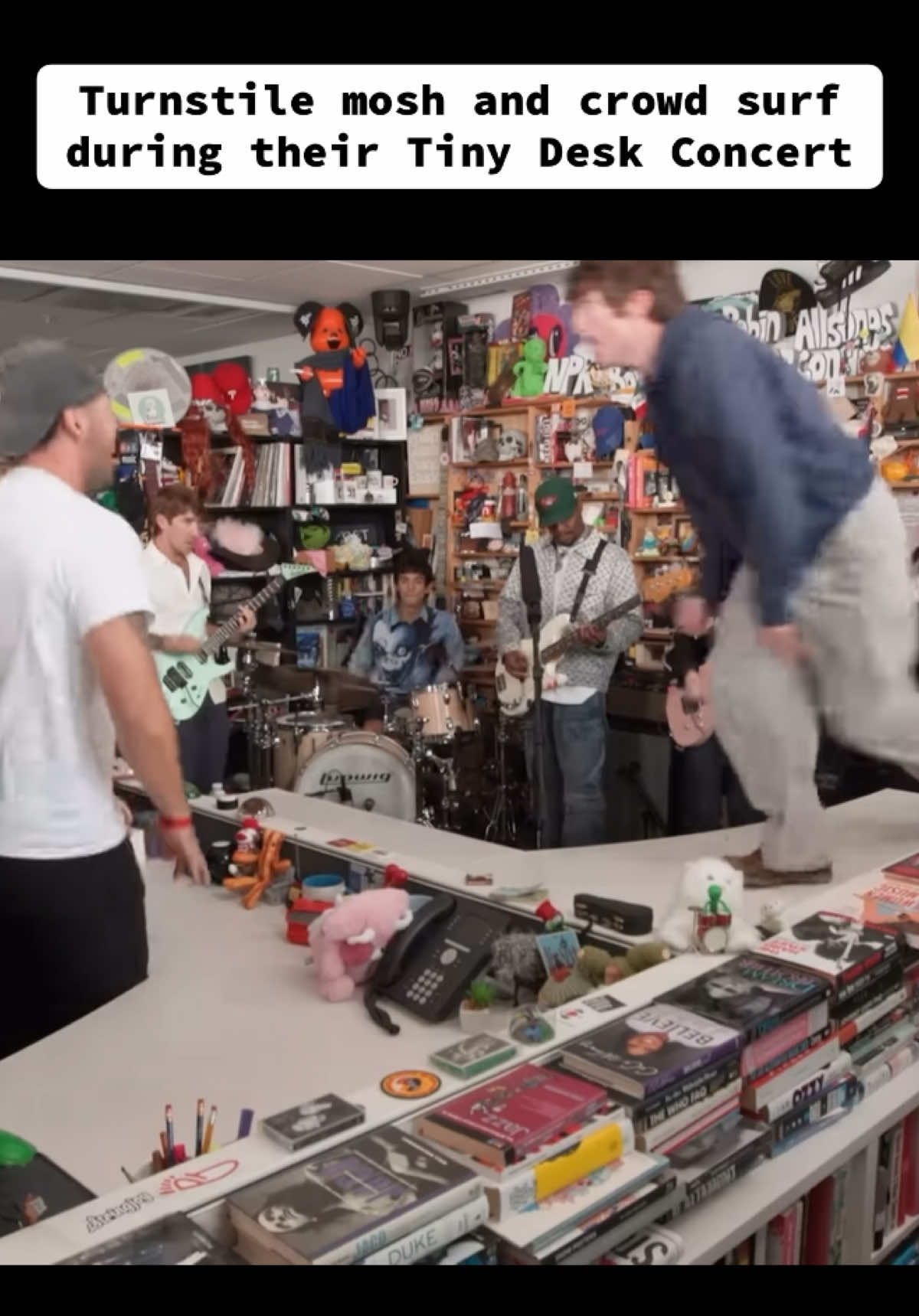 Yeehaw!! @TURNSTILE ✨ #turnstile #turnstileloveconnection #nprtinydeskconcert #tinydeskconcert #moshpit 